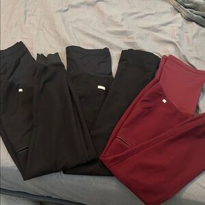 Figs maternity scrubs small